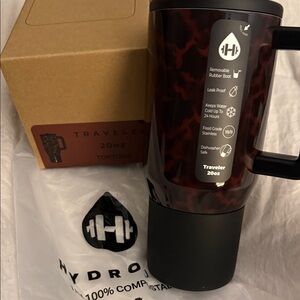 HydroJug Tortoise Black Traveler Mug 20 onz.